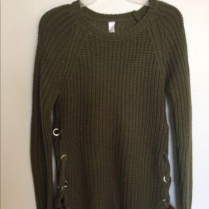 Womens top with side ties